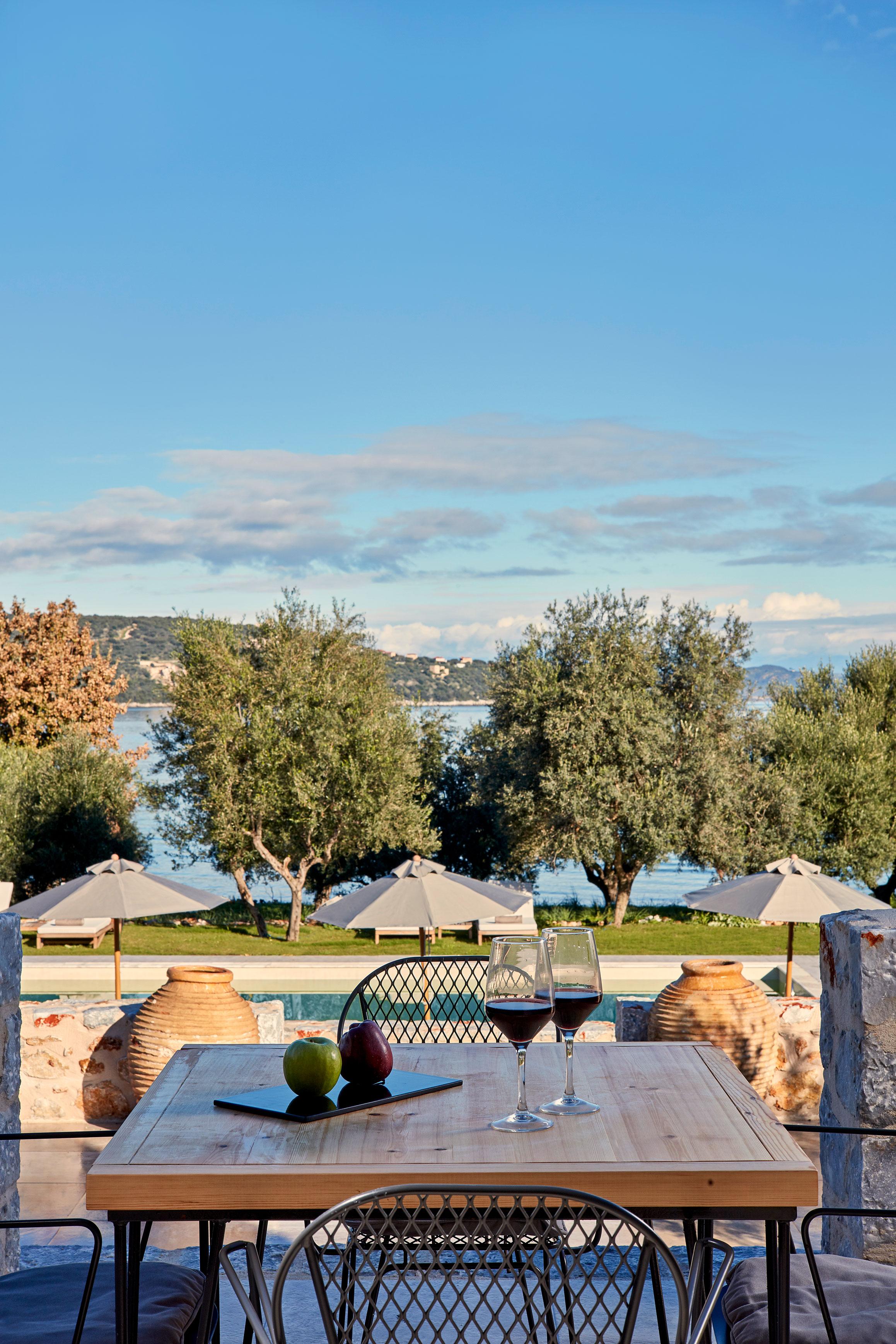 מלון 100 Rizes Seaside Resort- Small Luxury Of The World Kalivia (Laconia)