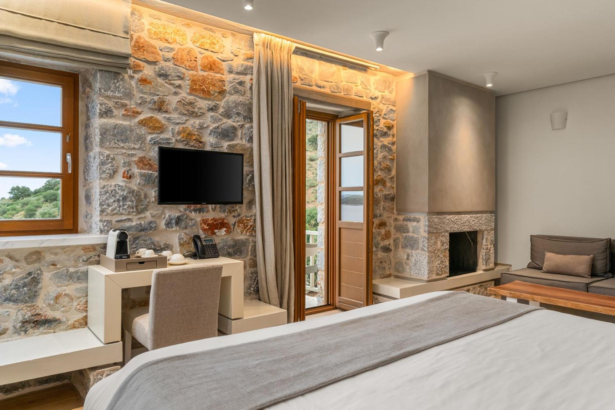 100 Rizes Seaside Resort- Small Luxury Of The World Kalivia (Laconia)