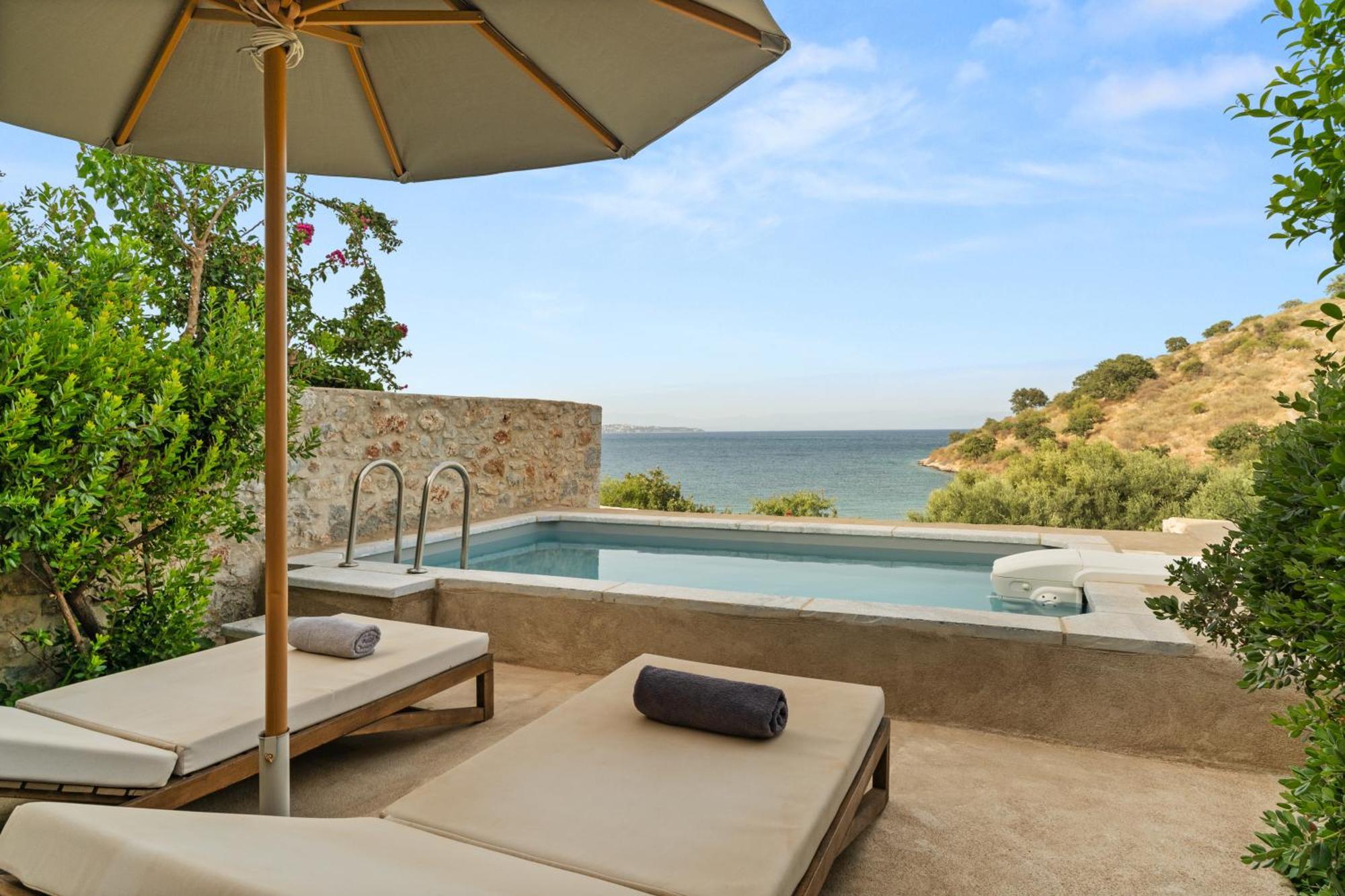 100 Rizes Seaside Resort- Small Luxury Of The World מלון